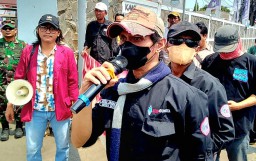 Aksi Demo di Sepatan Berujung Komitmen Penegakan Perbup No 12 Tahun 2022