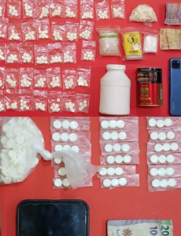 Satreskoba Polres Bondowoso Berhasil Ringkus 2 Pelaku Diduga Edarkan Pil Koplo Dalam 2 Hari