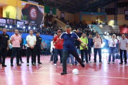 Kapolda Jatim Resmi Buka Garuda Futsal League Bersama Kadindik