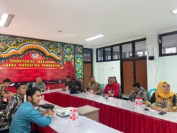 Lapas Narkotika Kelas IIA Pamekasan Kanwil Kemenkumham Jatim Ikuti Sosialisasi Evaluasi Wawancara Zona Integritas Menuju WBK 2024