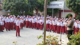 Polsek Kramatjati Adakan Edukasi Anti-Bullying dan Kekerasan di SDN 01 Balekambang