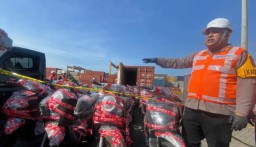 Berkas Kasus Penyelundupan Kendaraan Jaringan Internasional Kini Masuki Tahap 1 di Kejari Tanjung Perak