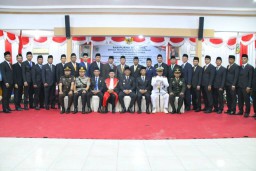 Pengucapan Sumpah Janji, 25 Anggota DPRD Kayong Utara Resmi Dilantik