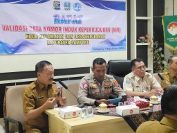 Samsat Polres Sampang Berikan Pelayanan Terbaik Kepada Masyarakat