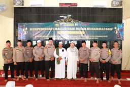 Kapolres Pelabuhan Tanjung Perak Serukan Penguatan Iman Dalam Peringatan Maulid Nabi Muhammad SAW