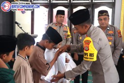 Minggu Kasih Kapolres Karangasem Padukan Aksi Sosial dan Cooling System Jelang Pilkada
