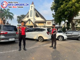 Polres Bandara I Gusti Ngurah Rai Lakukan Pengamanan Giat Ibadah Minggu di Gereja Ekklesia, Tuban
