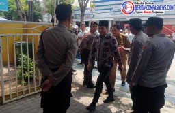200 Personil Polres Sampang Amankan Pengundian Nomor Urut Paslon Bupati dan Wakil Bupati Sampang