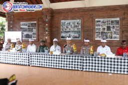 Wujudkan Kamtibmas Yang Kondusif Kapolda Bali Simakrama Dengan Pengempon Pura Luhur Batukau