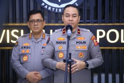 Berikut Quote Karo Penmas Divhumas Polri Brigjen. Pol. Trunoyudo Wisnu Andiko, S.I.K 