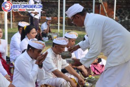 Kapolres Karangasem Inisiasi Persembahyangan Bersama untuk Sukseskan Pengamanan Pilkada 2024