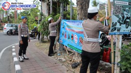 Polresta Denpasar Gelar Ops Zebra Agung di Simpang Camat, Sampaikan Imbauan Kepada Pengendara