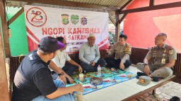 Polsek Pasar Rebo Adakan Ngopi Kamtibmas, Ajak Warga Ciptakan Lingkungan Aman Dari Tawuran