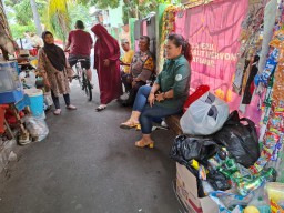 Cooling System di Pisangan Timur, Binmas Polsek Pulogadung Sampaikan Pesan Bahaya Tawuran Dilingkungannya
