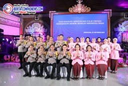 Kapolres Klungkung Didampingi Ketua Bhayangkari Hadiri Syukuran HKGB ke-72 di Polda Bali