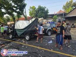 Diduga Ngantuk Berat! Sopir Pick Up Tabrak Truk Hingga Tewas