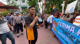Harunya Perpisahan Kapolsek Simokerto, Jejak Dedikasinya Akan Selalu Diingat dan Dihargai Masyarakat
