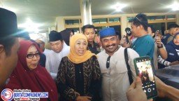 Menghadiri Haul Akbar Ponpes Attaroqqi Karongan Sampang, Khofifah Indar parawansa Merasa Dekat