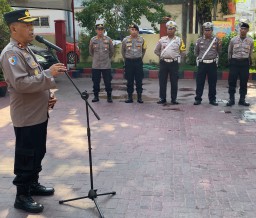 Kompol Didik Tri Wahyudi Lanjutkan Tugas Kompol Moh Irfan Sebagai Kapolsek Simokerto