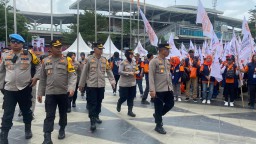 Polisi Siagakan 774 Personil Amankan Kampanye Akbar Pramono Anung - Rano Karno di Velodrome Jakarta