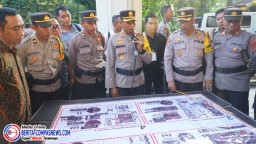 Kapolres Karangasem Pimpin Tactical Floor Game Jelang Pengamanan Debat Pilkada