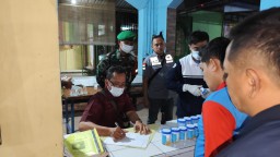 Penggeledahan dan Tes Urine Warga Binaan Lapas Kelas IIA Pamekasan, Upaya Pemberantasan Narkoba dan Penipuan