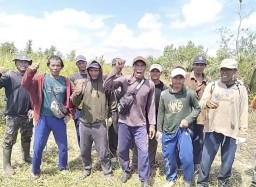 Tak di Bayar Upah Kerja, Warga Ancam Datangi Kantor PUPR Kayong Utara
