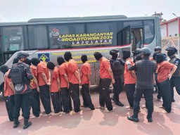 Wujudkan Program Akselerasi Menteri Imigrasi dan Pemasyarakatan, Ditjenpas Lakukan Pemindahan 88 Narapidana Tahap II ke Nusakambangan
