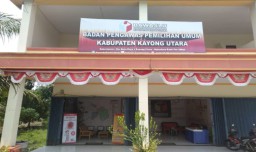 Beredar Video Paslon 01 Sawer Emak Emak Joget, Banwaslu Kayong Utara Tidak Temukan Pelanggaran