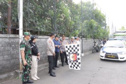 Polres Klungkung Bersama Kodim 1610 Amankan Giat Pergeseran Logistik Pemilukada
