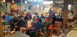 Babinsa Tamansari Hadiri Rakor Mitigasi Pelanggaran Tahapan Kampanye Dalam Pilkada Serentak 2024