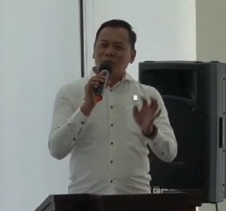 Kanwil Kemenkumham Hadiri dan Berikan Sambutan pada Acara FW&amp;LSM Kalbar Indonesia di PLBN Entikong