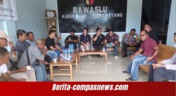 Kuasa Hukum Rollex Corrnery ‼️Irawan Laporkan Dugaan Pelanggaran Pemilu PILBUP No Urut 2 Ke Bawaslu Bengkayang