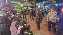 Tim Jogoboyo Amankan Tujuh Pemuda Terduga Anggota PSHT Usai Tawuran di Kya-Kya Surabaya