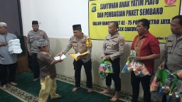 Sambut HUT Polda Metro Jaya ke 75, Polsek Cakung Gelar Santunan Anak Yatim.