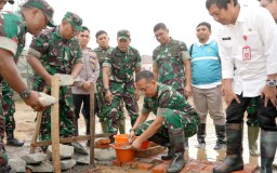 Bangun Komplek Kolaboratif, Danrem 052/Wkr Mayjen TNI Krido Pramono : Sebagai Wujud Dukungan Program Pemerintah Dan TNI AD Menuju Indonesia Emas 2045