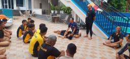 Waspadai Bencana Hidrometeorologi, Polres Sampang Laksanakan Latihan SAR Water Rescue