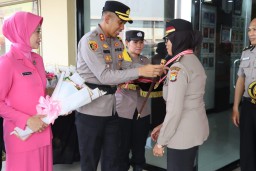 Wisuda Purna Bakti Personel Dan PNS Polres Pelabuhan Tanjung Priok