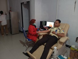 Polres Nganjuk Rayakan HUT Satpam ke-44 Dengan Donor Darah, Kapolres Beri Apresiasi