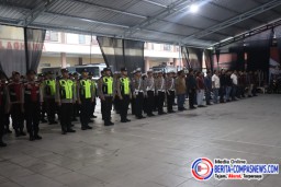 Polres Sampang Gelar Apel Siaga, Jelang Perayaan Natal dan Tahun Baru 2025