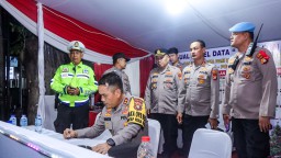 Polres Metro Jakarta Timur : Tingkatkan Patroli Dan Operasi Cipta Kondisi Pada Malam Natal 2024