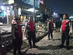 Polisi Lakukan Patroli Strong Point : Cegah Tawuran Warga