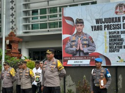 Apel Jam Pimpinan, Wakapolres Bandara Ngurah Rai Sampaikan Beberapa Arahan