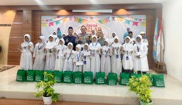Bhabinkamtibmas Jadi Teladan : Hadiri Santunan Anak Yatim