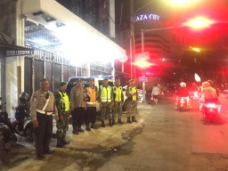 Tunjukkan Kesigapan, 3 Pilar Simokerto Amankan Perayaan Tahun Baru 2025 dari Tawuran Remaja