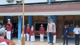 Senin Pintar : Dengan Binluh pencegahan Dan Penanggulangan kekerasan Di Sekolah