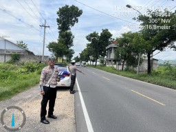 Demi Terwujudnya Kanseltibcarlantas, Satlantas Polres Sampang Patroli Jalur Rawan Laka Lantas