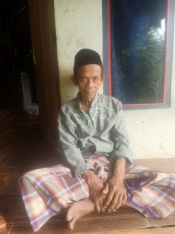 Penyaluran Bansos di Kecamatan Cibitung Berjalan Lancar dan Kondusif, Ini Pesan Tokoh Masyarakat
