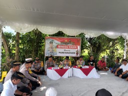 Kapolres Karangasem Gelar Minggu Kasih di Subak Uma Cetra Dorong Ketahanan Pangan
