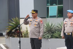 Wakapolresta Tangerang Pimpin Apel Pagi : Tekankan Disiplin Dan Profesionalisme Dalam Pelayanan Masyarakat.